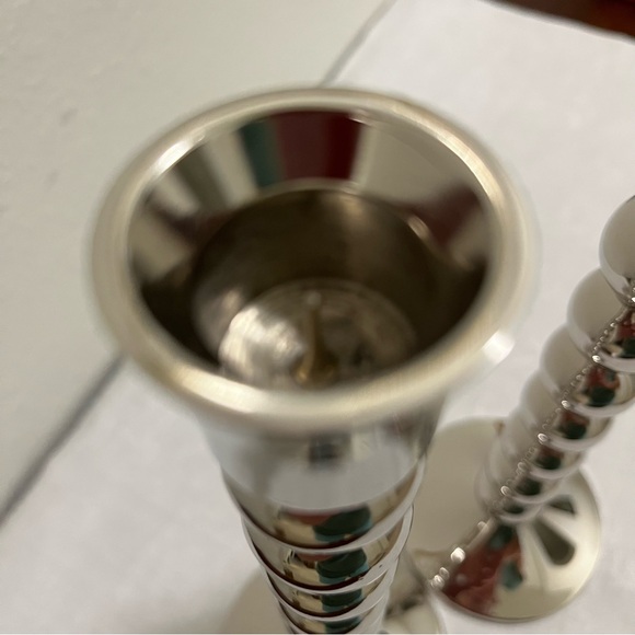 Anthropologie NIB “Sold Out” Set of 2 Small Silver Lumiere Candle Holders - Picture 8 of 12